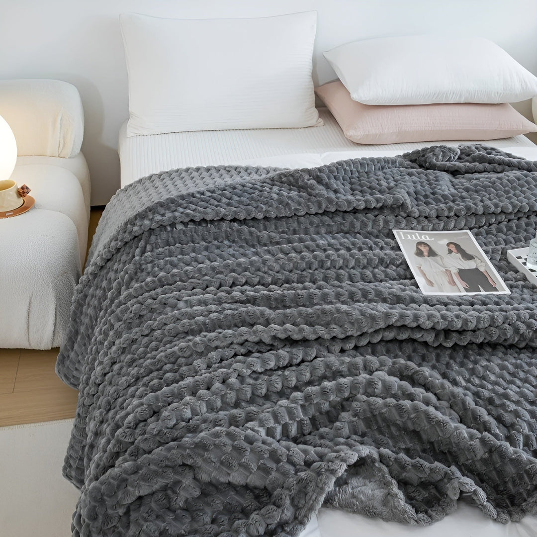WarmHaven blanket - Luxury Microfleece Blanket for Ultimate Comfort and Style Noxord