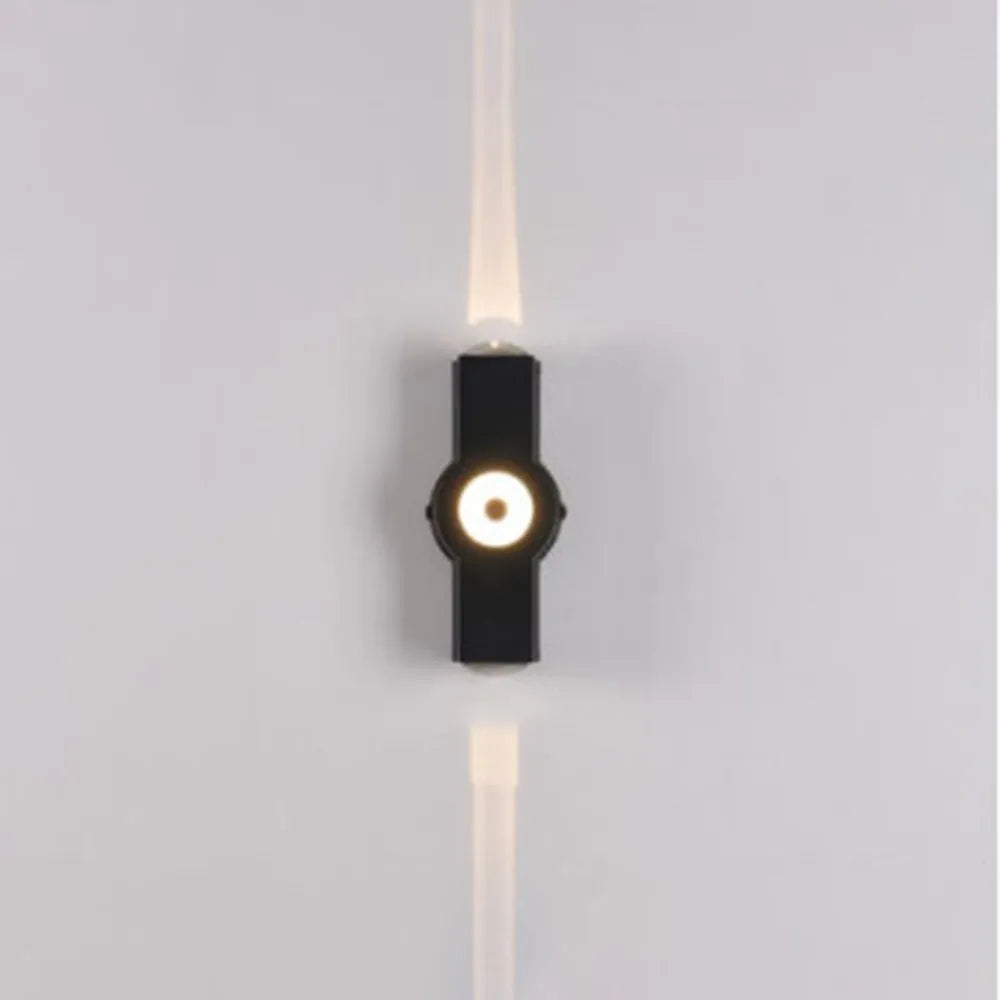 Modern Acrylic Outdoor LED Wall Lamp Noxord