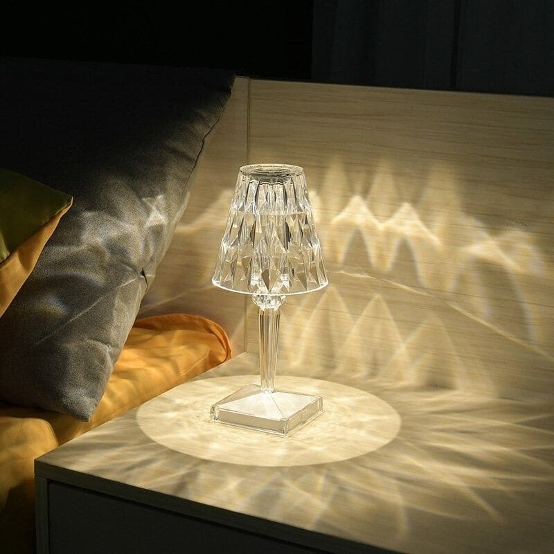 Acrylic Crystal Table Lamp - LuxeGlow | Kalsten