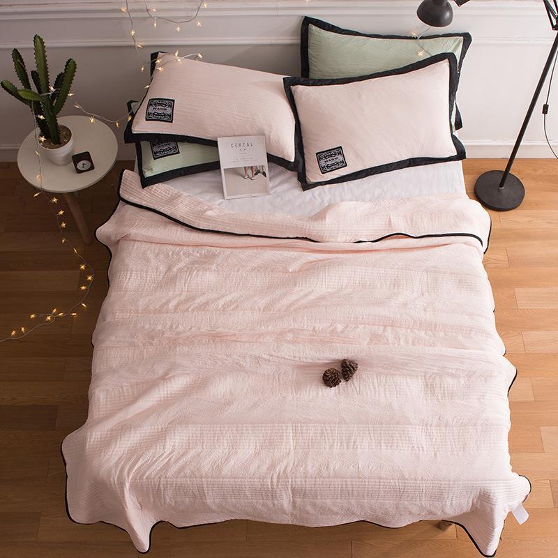 Cooling Arctic Breeze Blanket for Unmatched Sleep Comfort Noxord