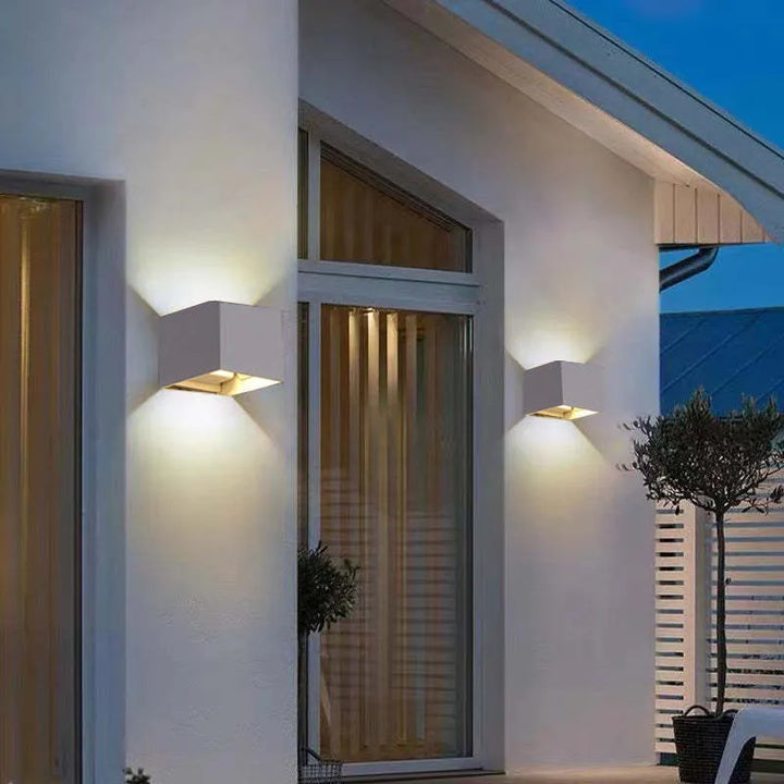 Black Aluminum Outdoor LED Wall Fixture Noxord