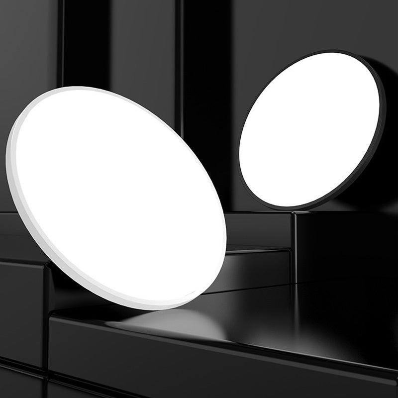 Modern Round Metal LED Ceiling Light Noxord