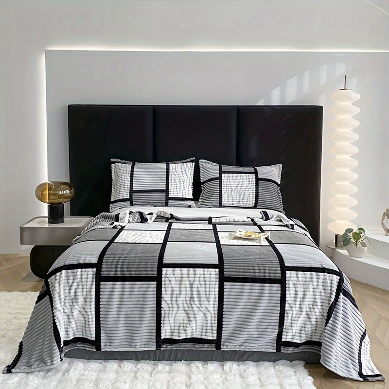 Luxury Plush Blanket with Trendy Stripe Print – Ultimate Comfort Noxord