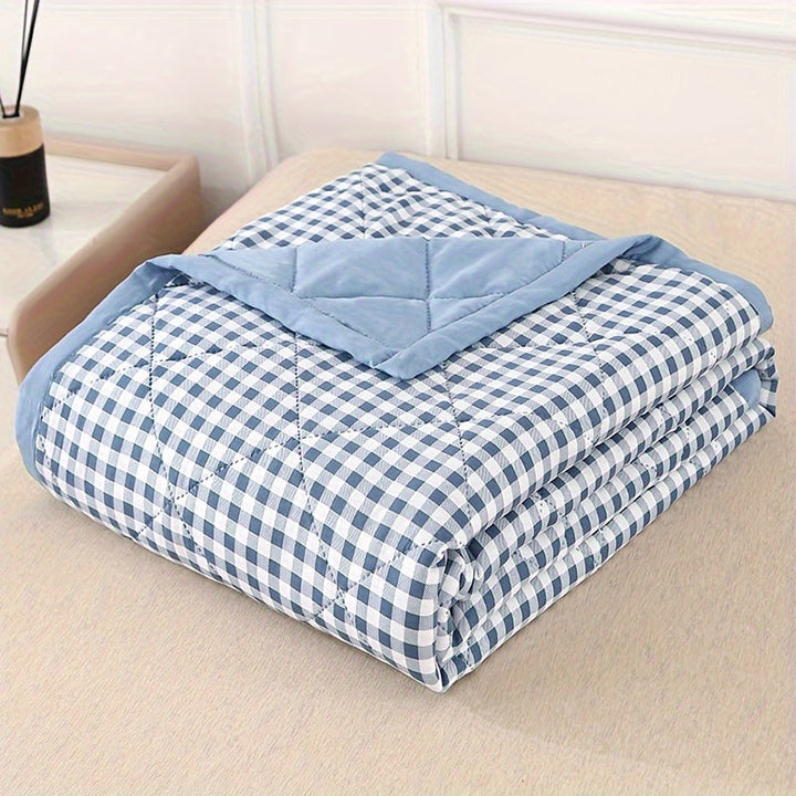 Elegant Preppy Plaid Summer Blanket for Cool Nights | Kalsten
