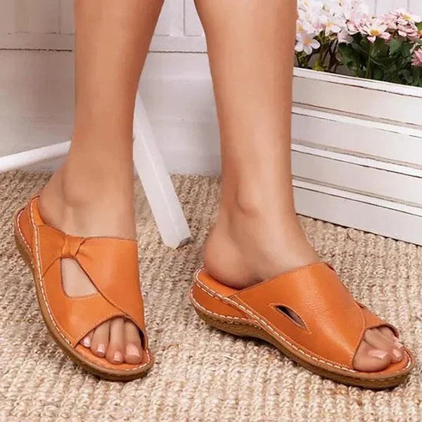 Kalsten | Leather sandals with arch support
