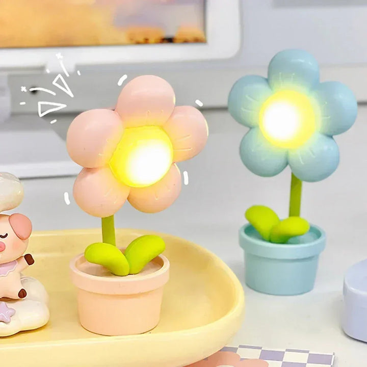 BlossomGlow Small Flower Soothing Table Lamp | Kalsten