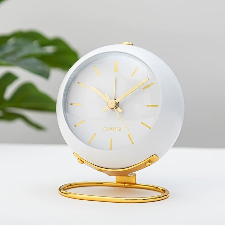 Kalsten | Buzzley – Retro Analog Alarm Clock with Silent Movement