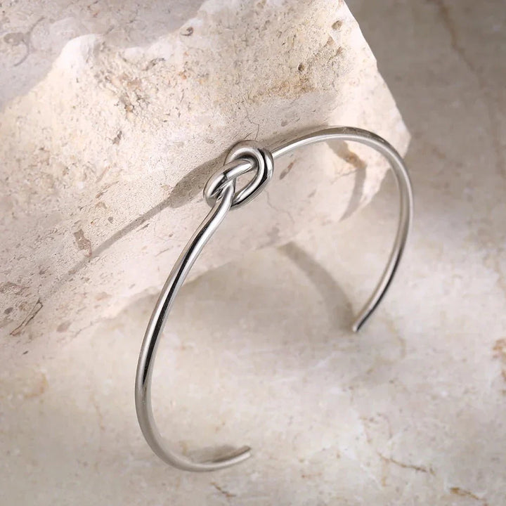 Kalsten | Classic Knot Bracelet