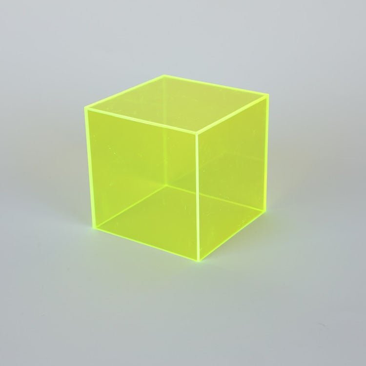Kalsten | Colorful Acrylic Display Box VitrinaLight – For Collectibles and Accessories