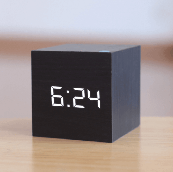 Kalsten | Digital Wood LED Clock