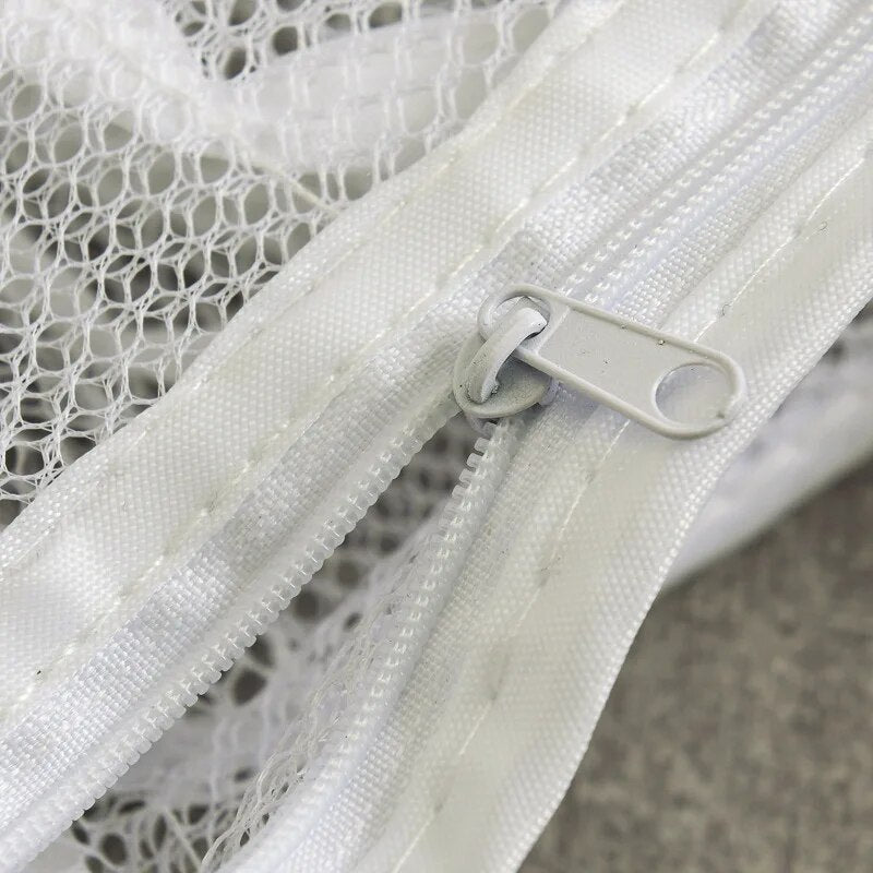 SneakClean - Protect your shoes - Safe washing - Flawless results | Kalsten