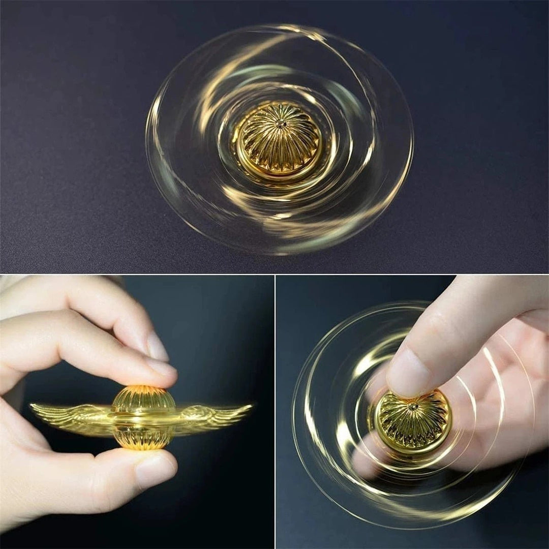 Golden Snitch Spinner - Reduce stress and anxiety - A magical relaxation aid! | Kalsten