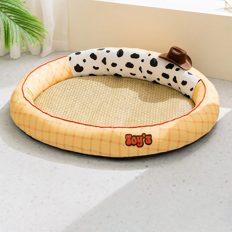 Breathable pet mat made of rattan, summer