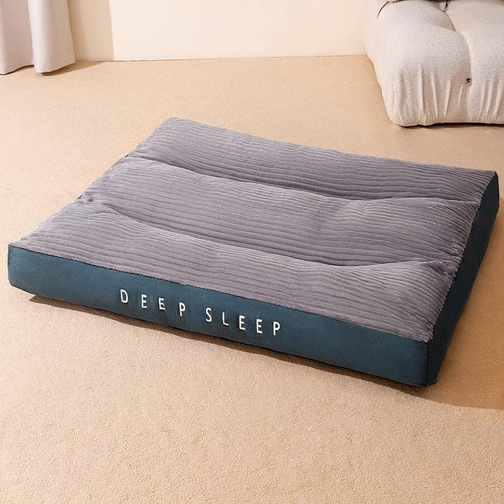 Pet cuddly bed with removable cover