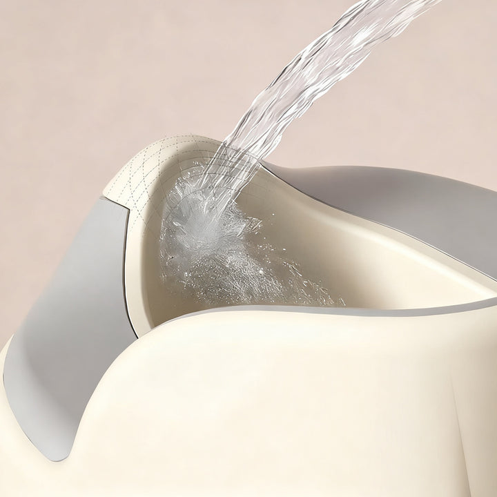 Child potty made of plastic
