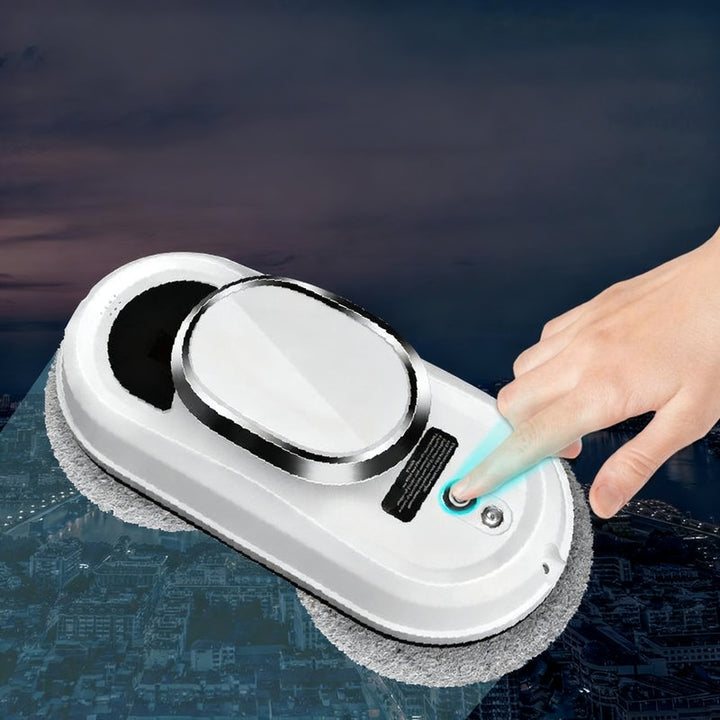 Automatic window cleaning robot with spray system