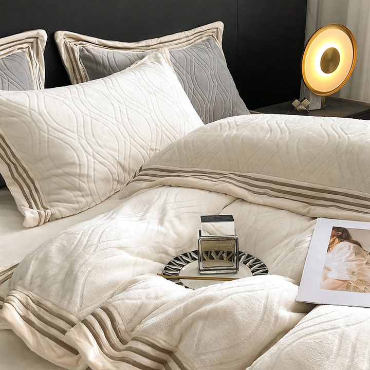 Bedding set made of milk fleece, 4-piece, winter