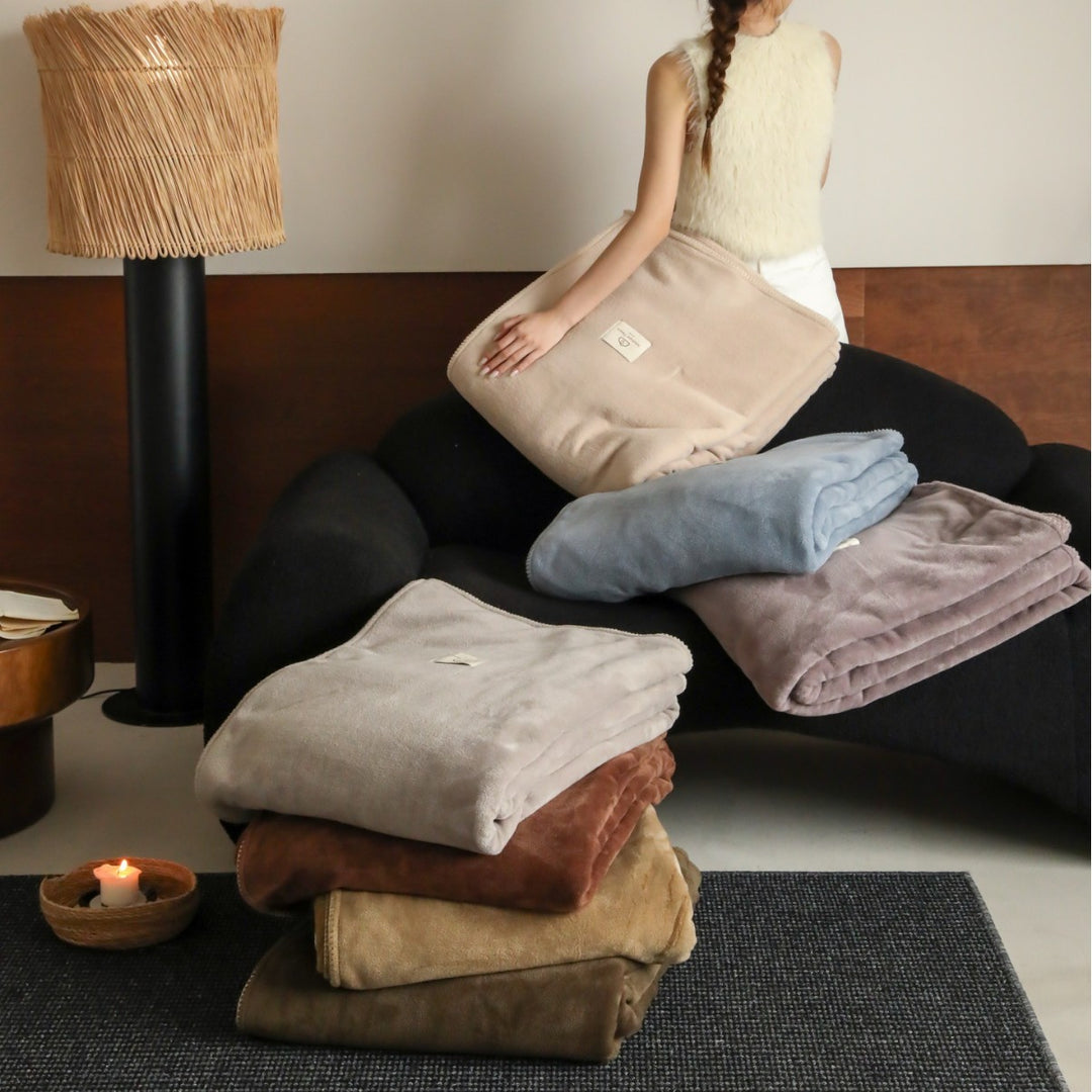 Solid color wool blanket, 120–200 cm