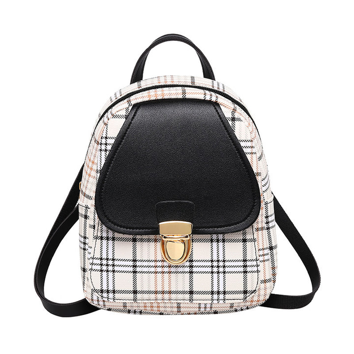 Lightweight backpack with ventilation