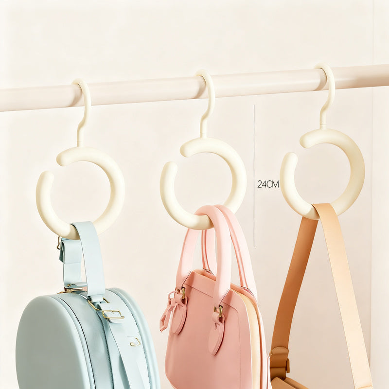 Plastic ring holder for hats and bags
