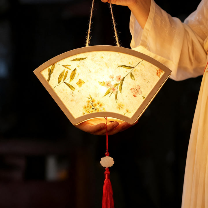 Bright lanterns to craft yourself for kids