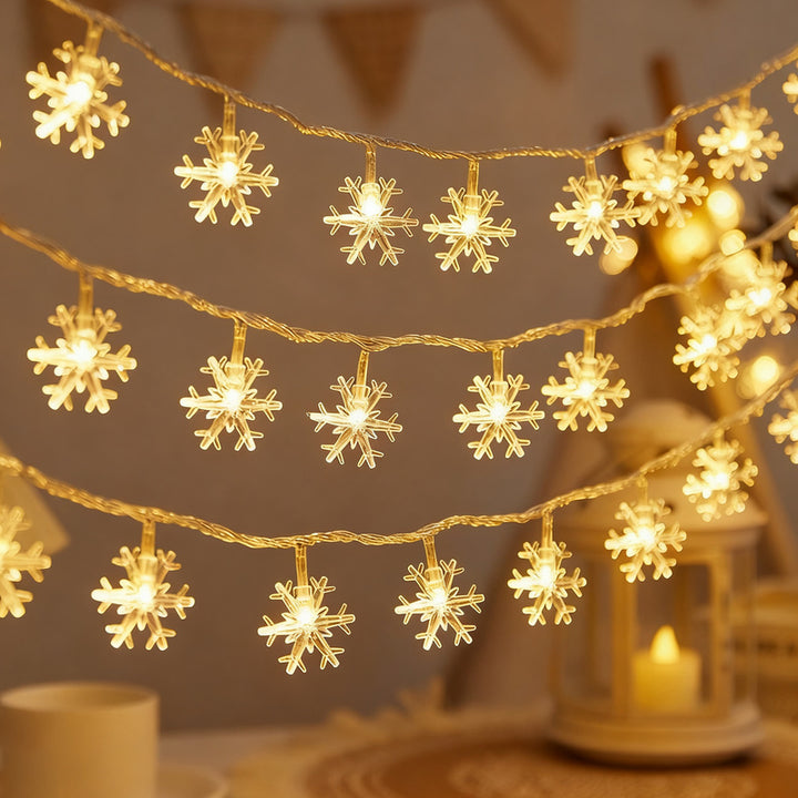 Solar fairy lights with various motifs