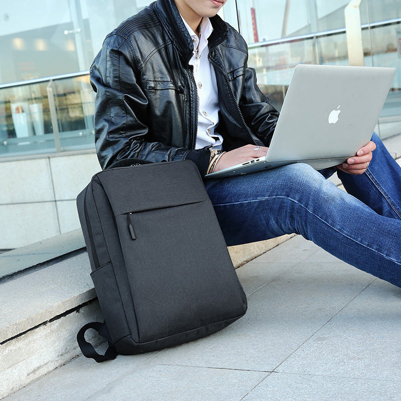 Backpack with USB port, up to 15 inches, 20 L