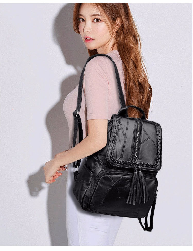 Women’s Backpack made of PU Leather, 20–35 L, Model 2066