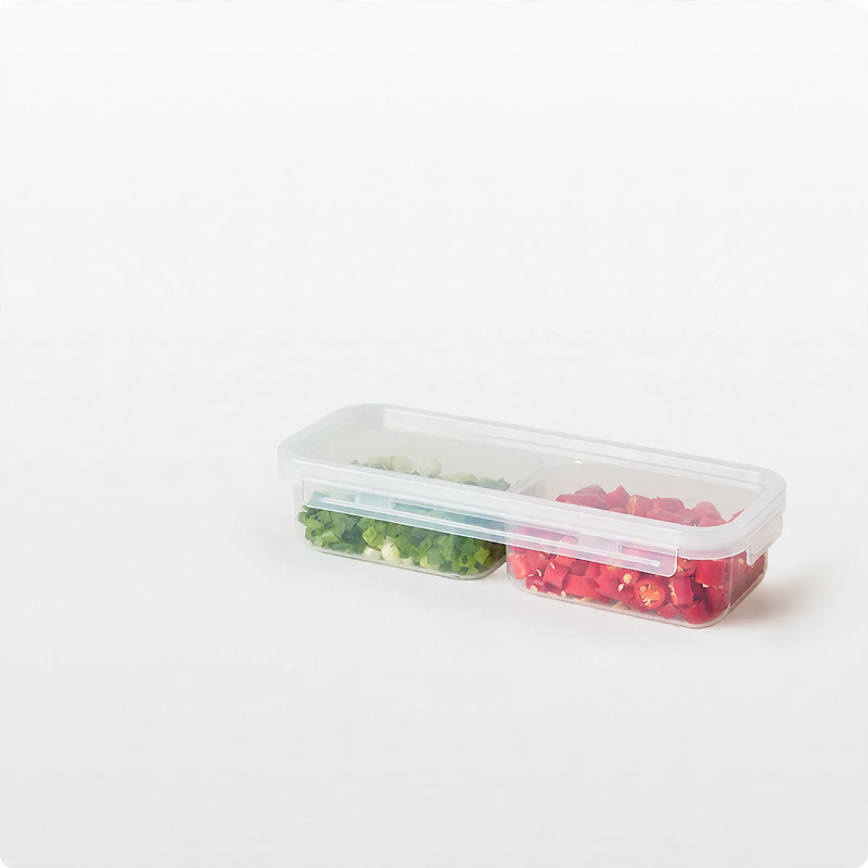 Plastic storage boxes, 200–900 ml
