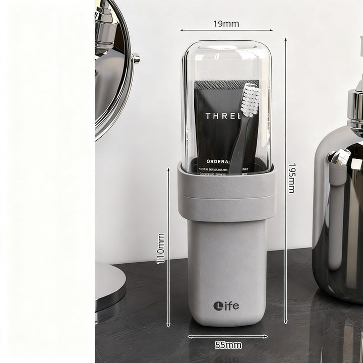 Portable dental care set with rinsing cup