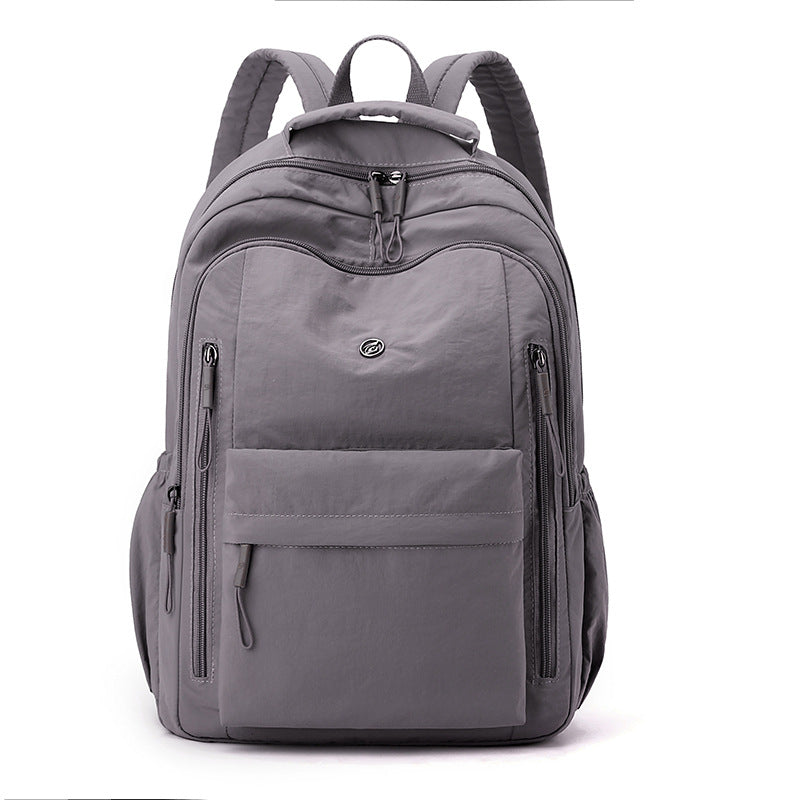 Nylon backpack, back-friendly, versatile