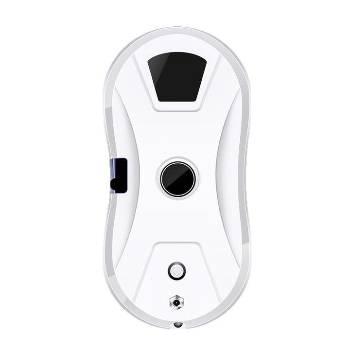 Window cleaning robot with spray function