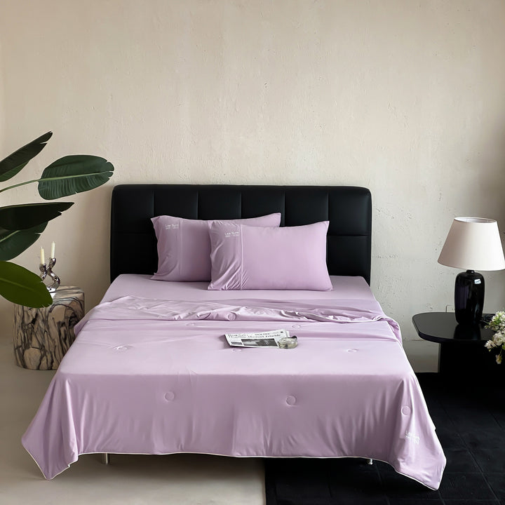 Summer blanket set with cooling effect and fitted sheet