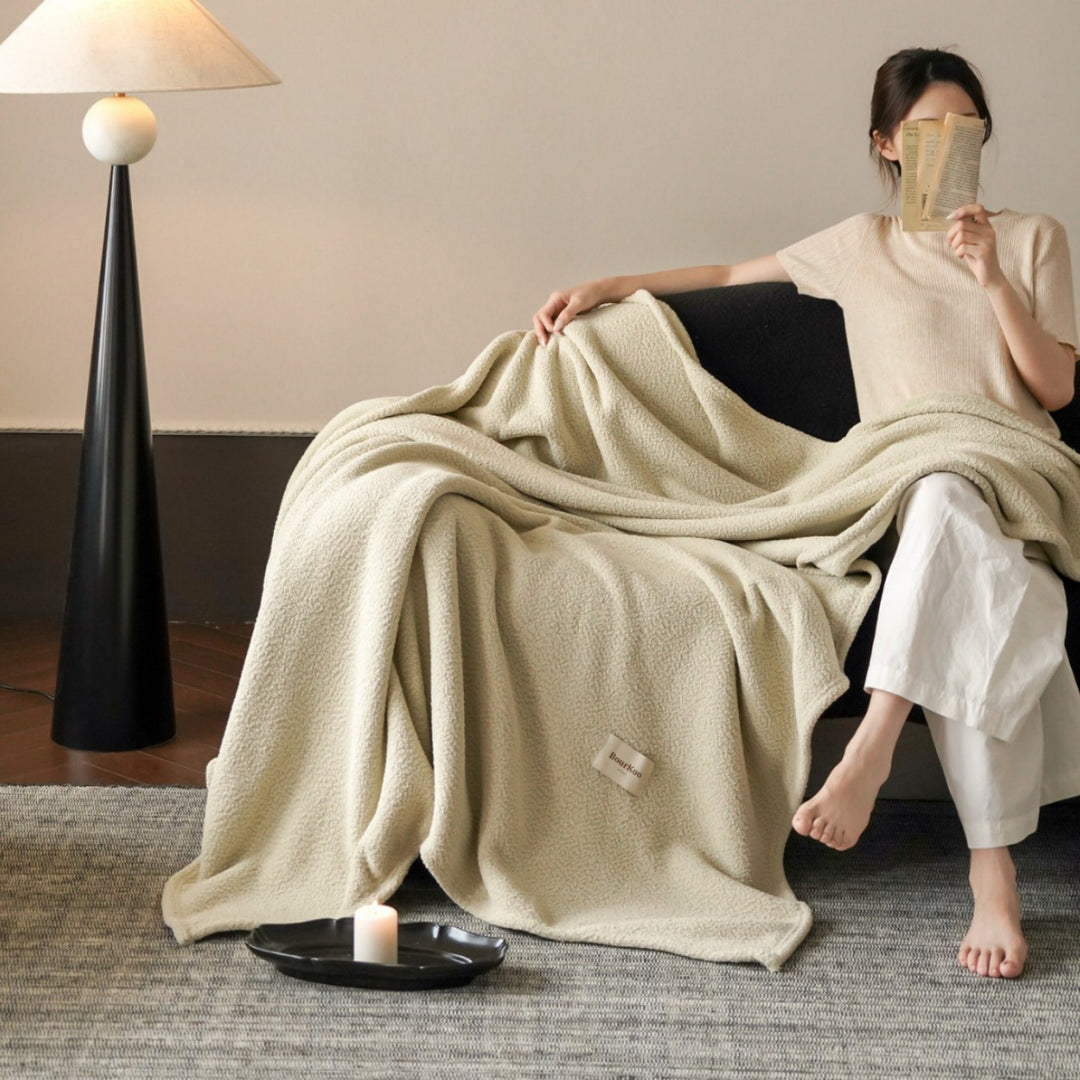 Double-sided fleece blanket, solid color, 120–200 cm