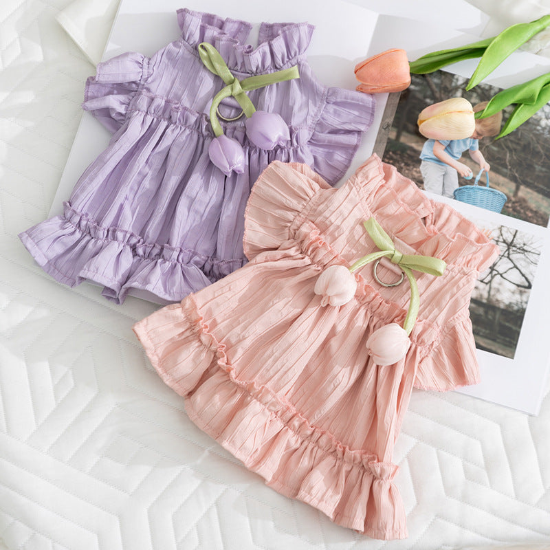 Two-legged dress for pets, pleated design
