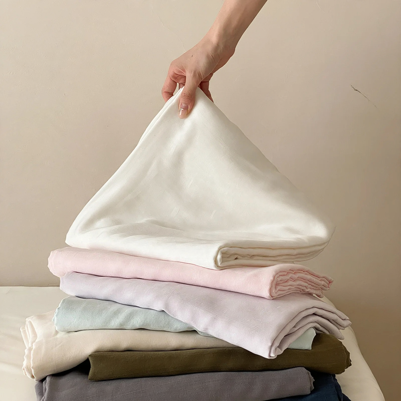 Bed linen made from lyocell fiber, stone-washed