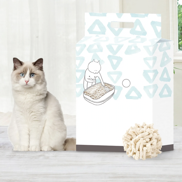 Cat litter made of tofu and bentonite with green tea scent