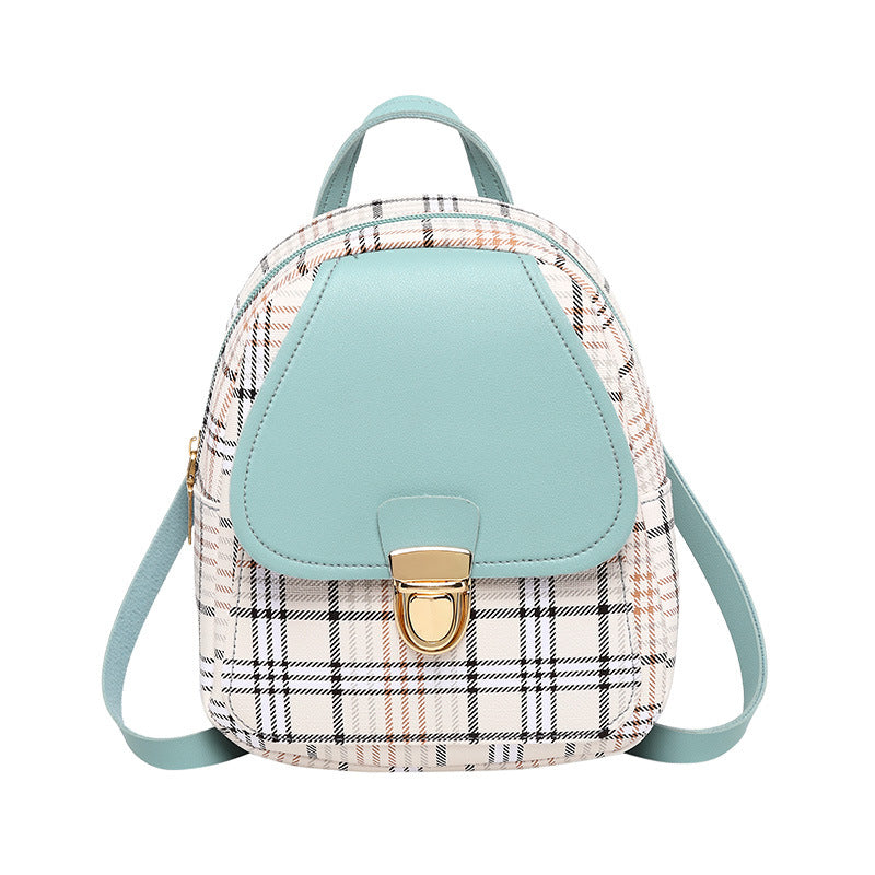 Lightweight backpack with ventilation