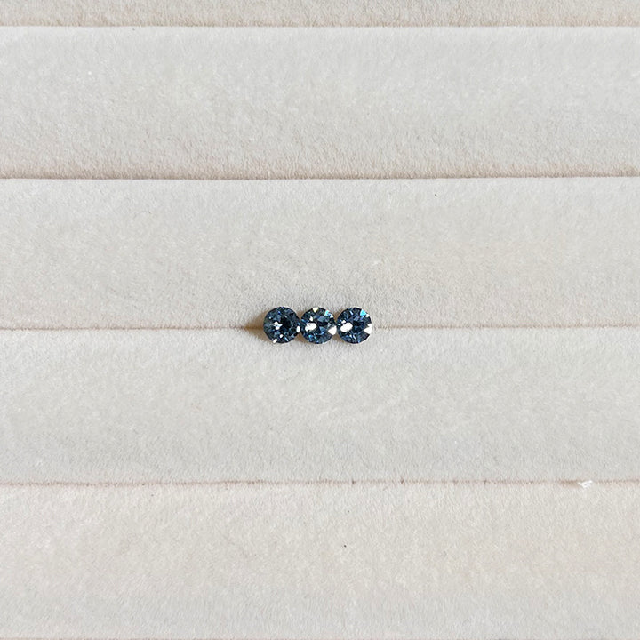 Titan Piercing bar with internal thread