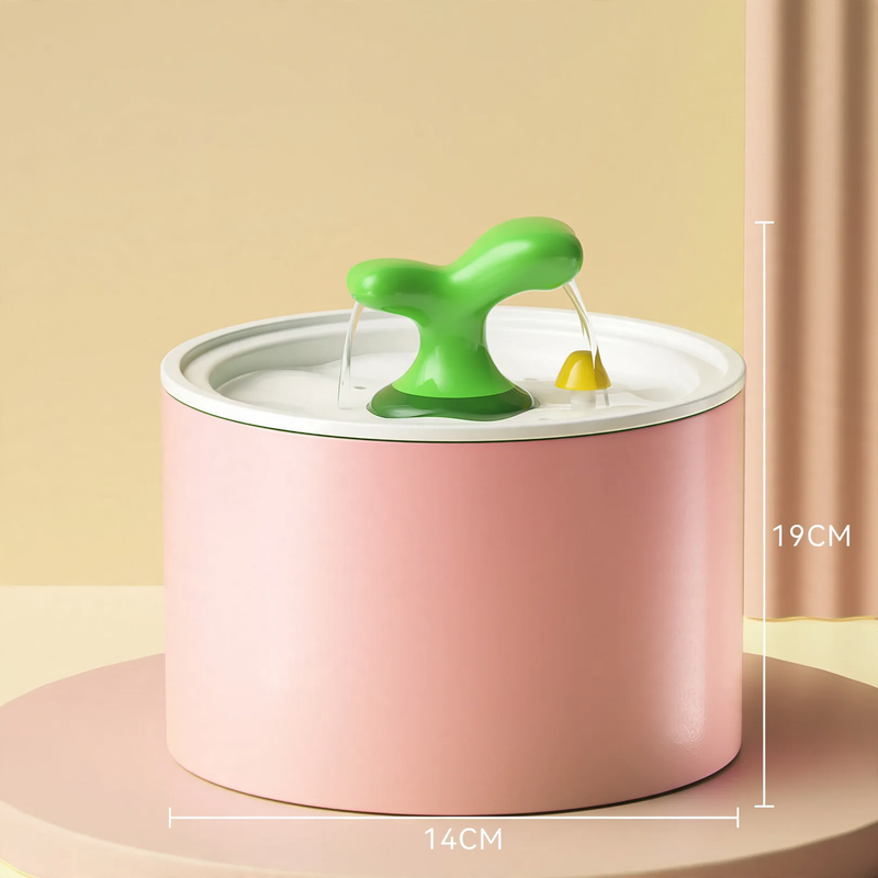 Ceramic drinking fountain for cats and dogs