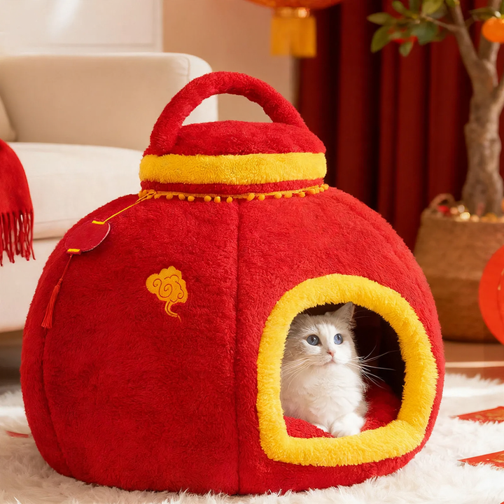 Half-open pet bed with festival design