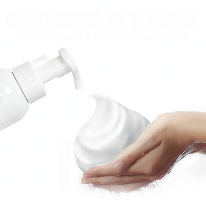 Special cleaning foam for pet feeding bowls