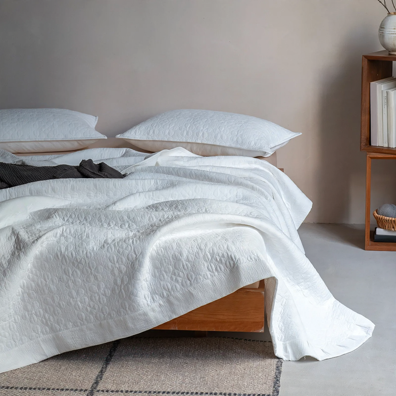 Cotton bedspread, 3-piece, 230×250 cm