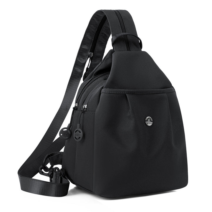 Compact backpack made of Oxford fabric, versatile use
