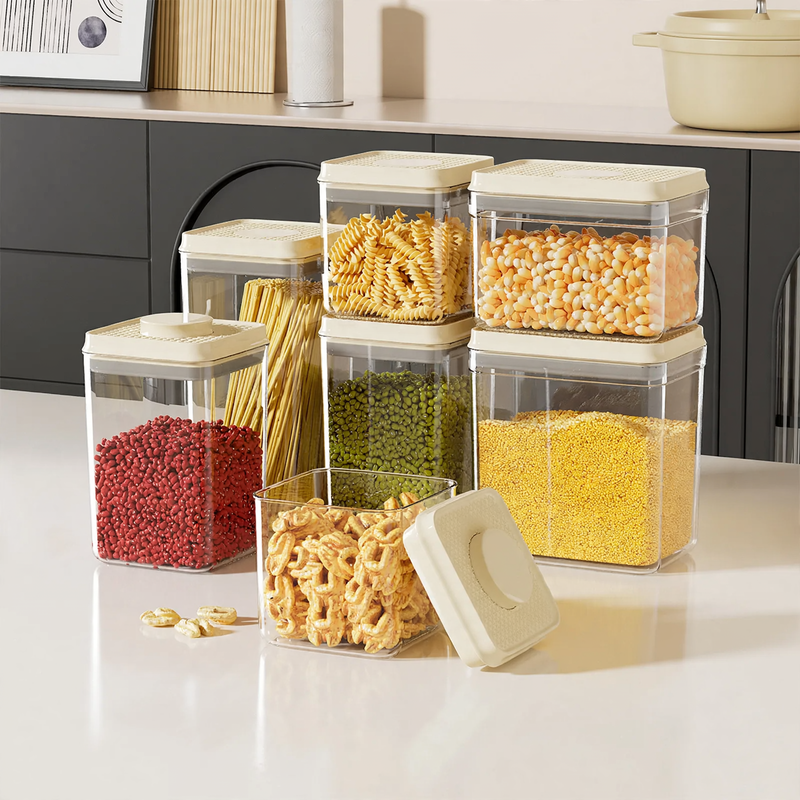 Square storage container with snap closure