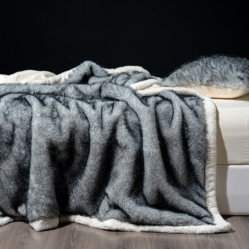 Fluffy faux fur blanket in luxury look