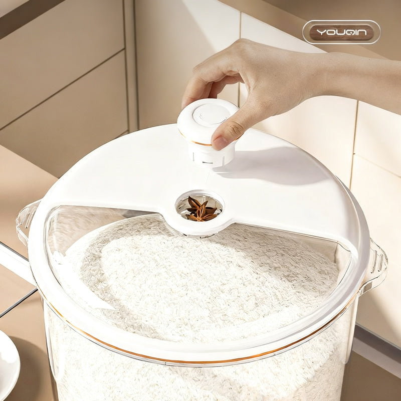 Rice container, plastic, airtight, 7–8 L