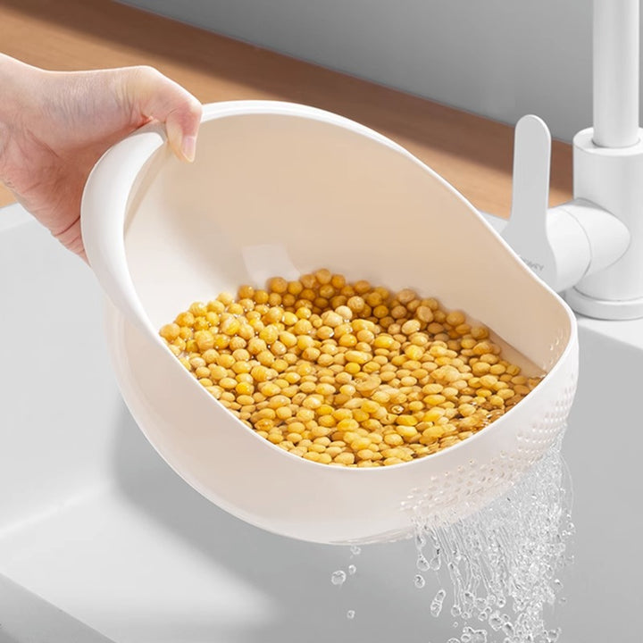 Plastic sieve basket for washing and draining