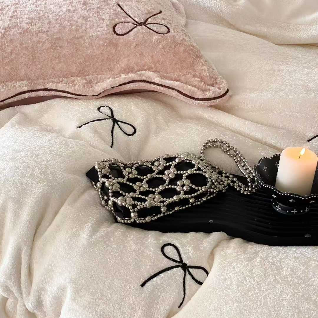 Bedding set made of milk fiber, embroidered, 4-piece