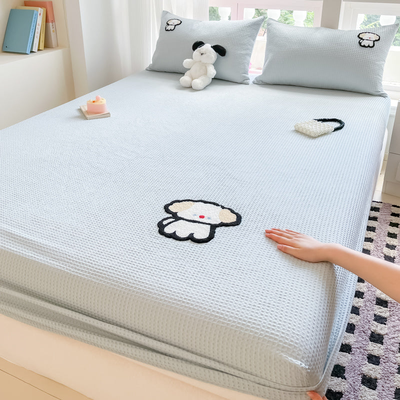 Cotton fitted sheet with cartoon pattern for children